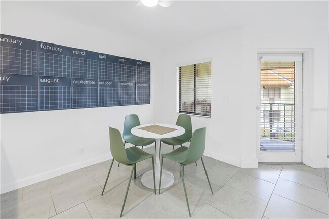 Building Photo - 1515 Pinellas Bayway S