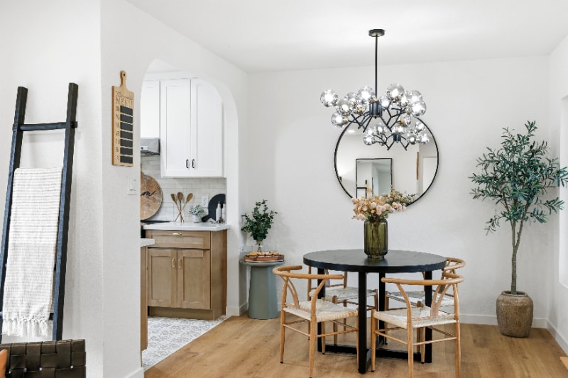 Building Photo - 2361 Bedford Rd