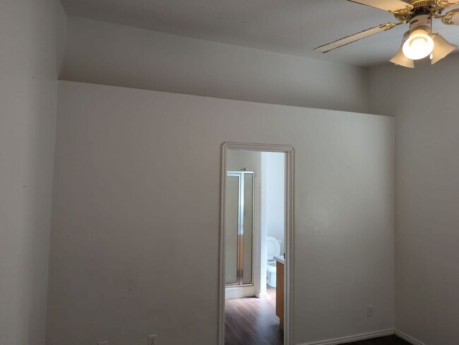 Building Photo - 538 S 1100 E