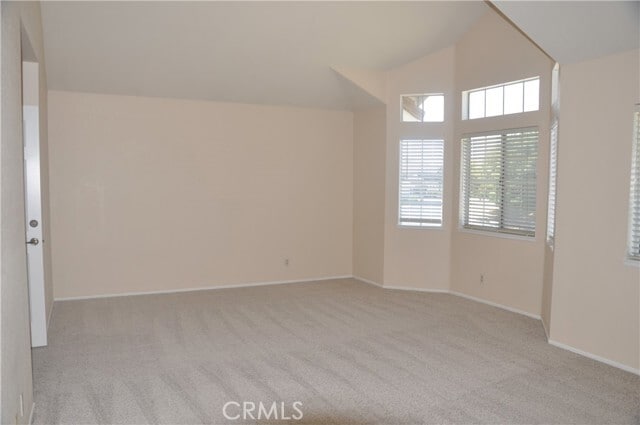 Building Photo - 206 Goldenrod Dr