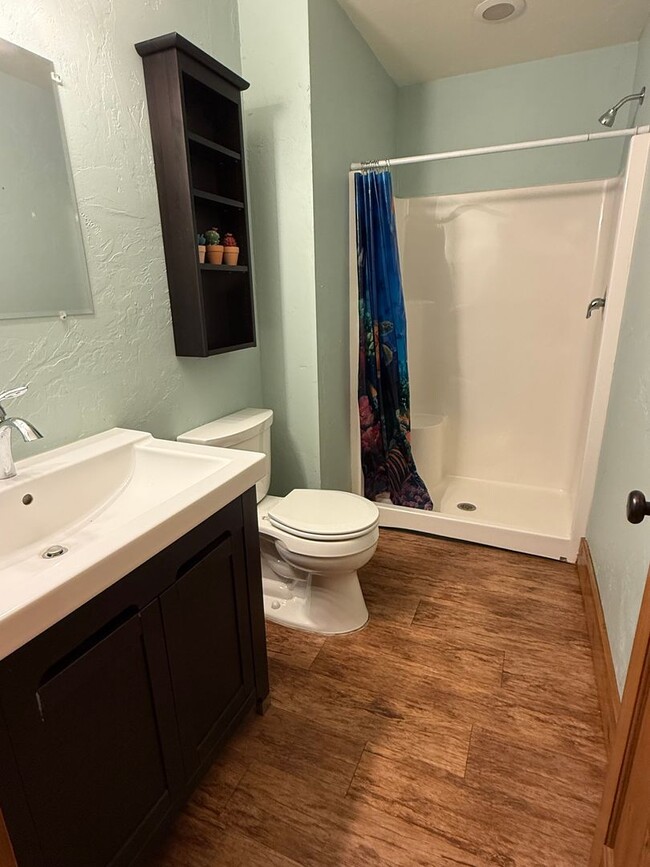Building Photo - Single family home NOW AVAILABLE!