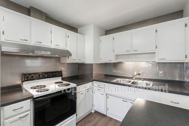 Building Photo - 505 Butler Ct