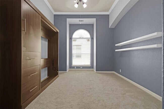 Building Photo - 3300 Winding Shore Ln