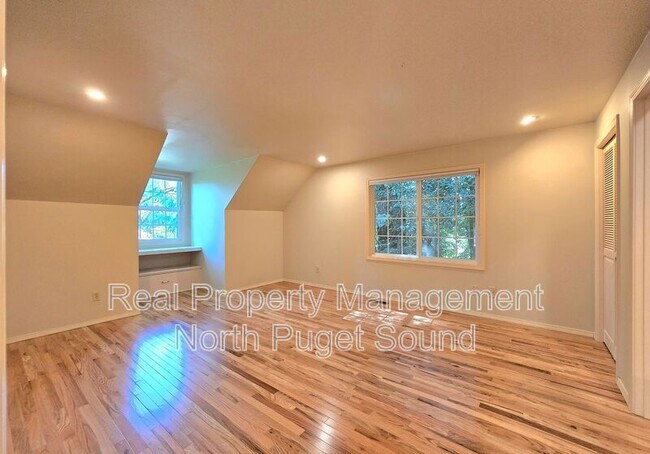 Building Photo - 18213 157th Ave NE
