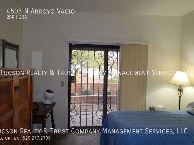 Building Photo - 4505 Arroyo Vacio