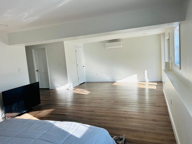 Building Photo - 43 Toscano Way