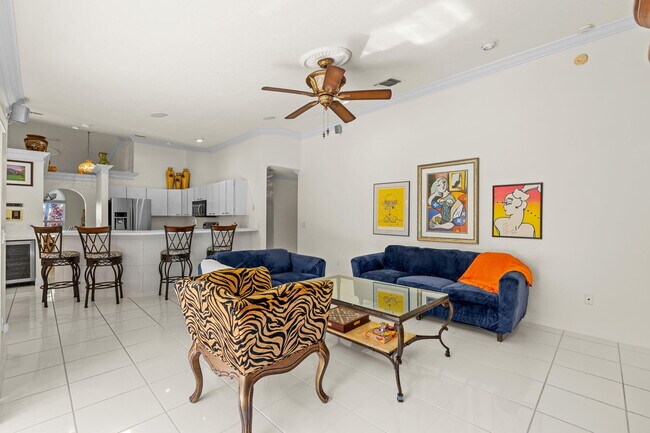 Building Photo - 15495 Rolling Meadows Cir
