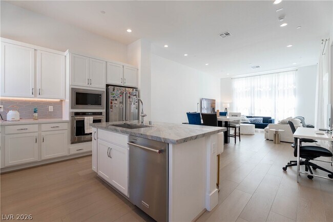 Building Photo - 2503 Indigo Mountain St