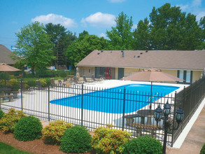 Ashton Parc Apartments - Bowling Green, KY | Apartment Finder