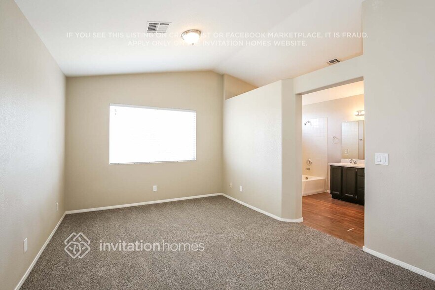 Building Photo - 7413 Sunspot Dr