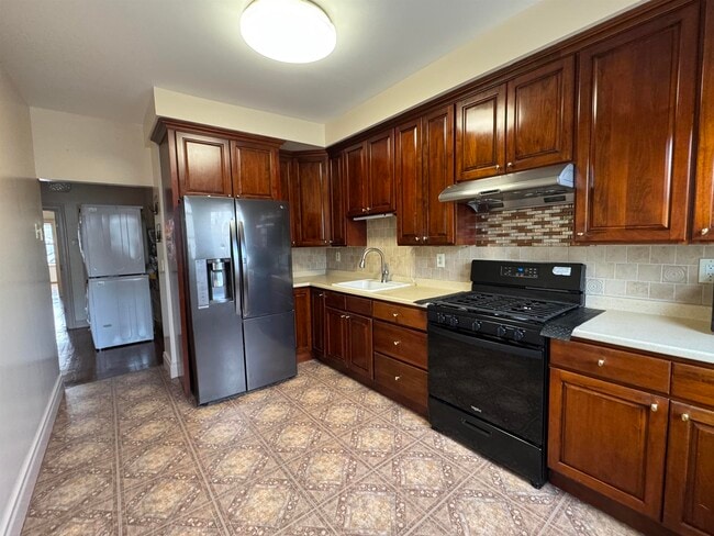 Building Photo - 13 W 27th St