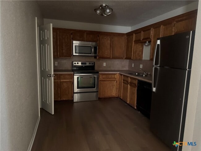 Building Photo - 4903 John David Dr