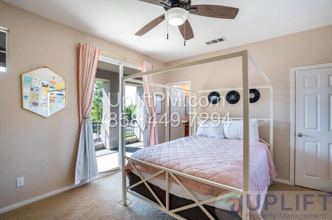 Building Photo - Spacious 5-Bedroom Home with Pool & Spa in...