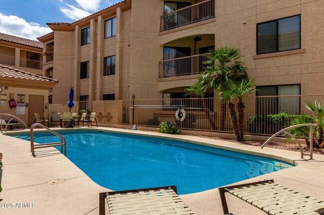 Building Photo - 16631 E El Lago Blvd