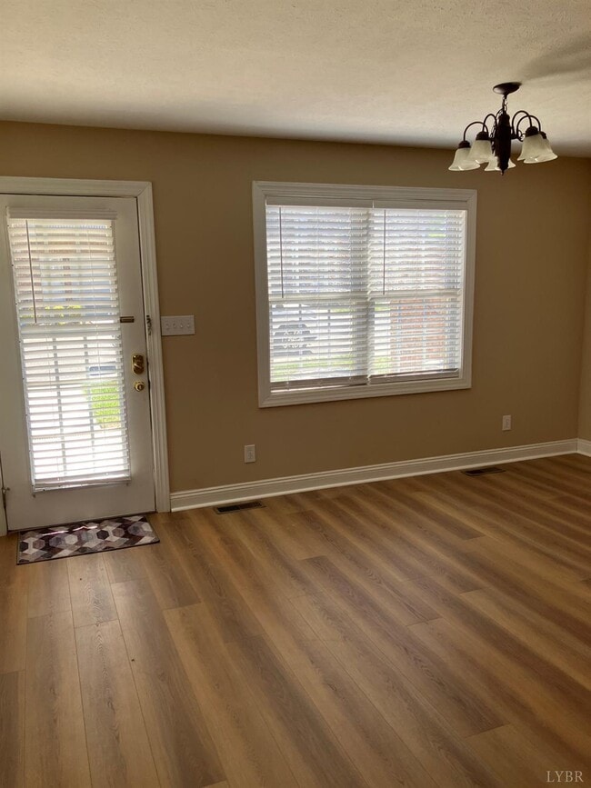 Building Photo - 518 Northwynd Cir