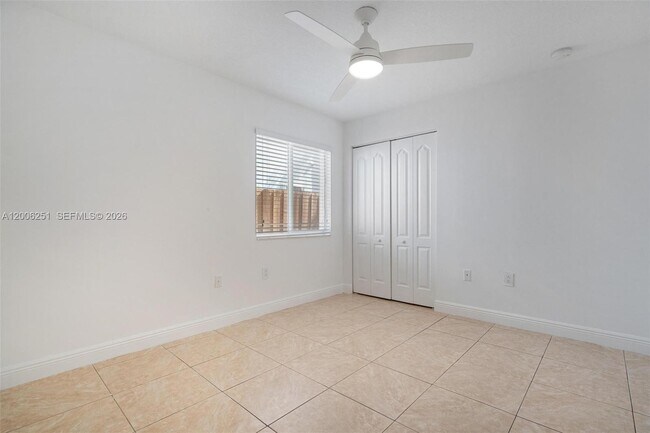 Building Photo - 1581 SW 155th Ct