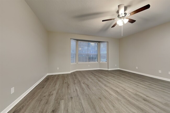 Building Photo - 5202 Heathervale Ct