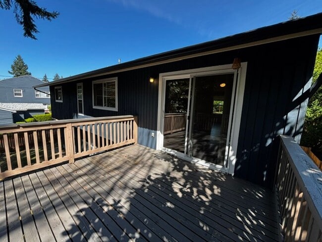 Building Photo - 3601 88th Ave SE