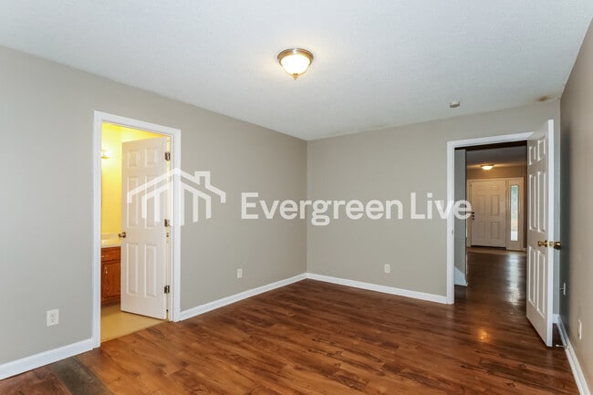 Building Photo - 4599 Addington Dr