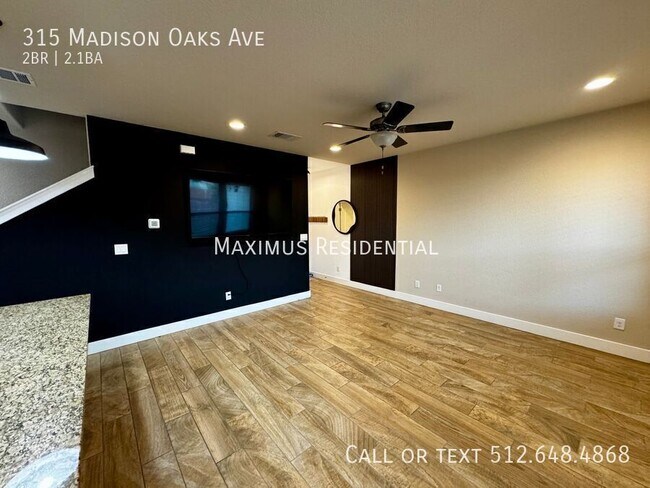 Building Photo - 315 Madison Oaks Ave