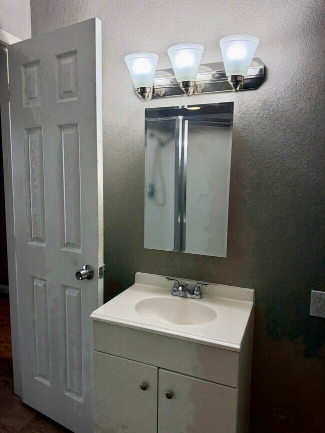 Building Photo - 4818 36th St