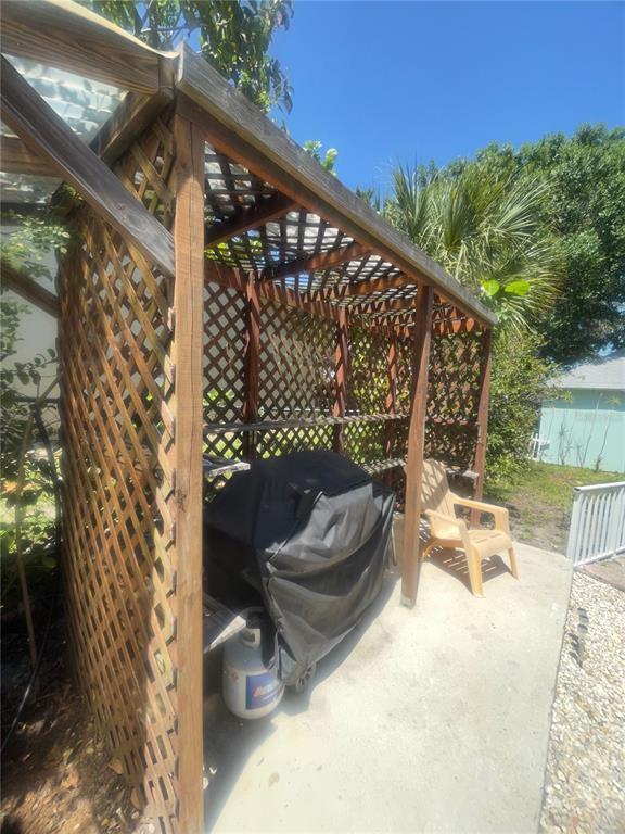 Building Photo - 428 Court St