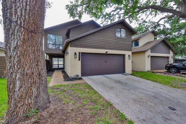 Building Photo - 13703 Sweetwater Cove Pl