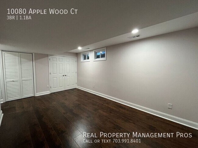 Building Photo - 10080 Apple Wood Ct
