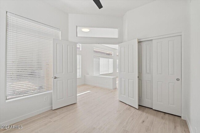 Building Photo - 8875 E Conquistadores Dr