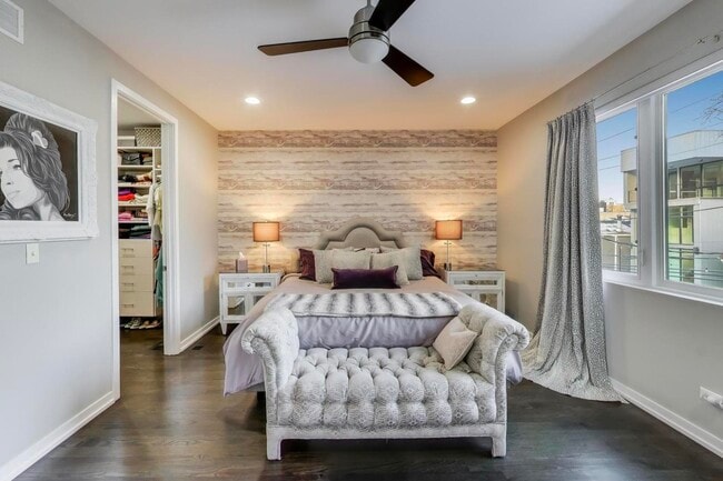 Building Photo - 1632 W Ohio St