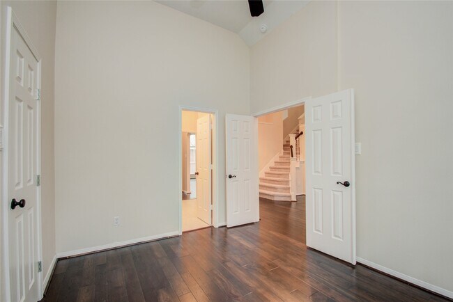 Building Photo - 4102 Amber Trace Ct