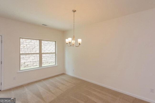 Building Photo - 10 Bayberry Cir