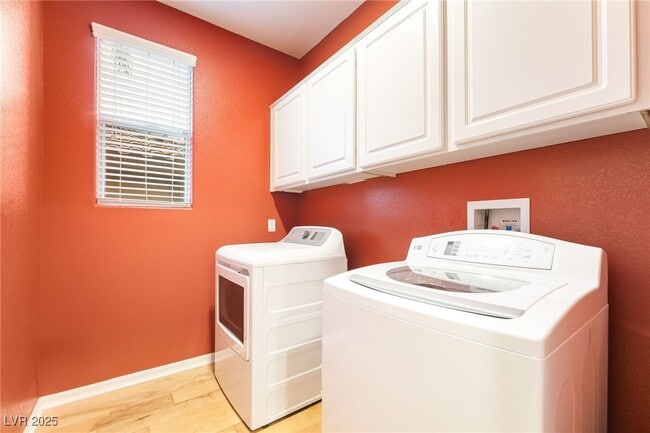 Building Photo - 62 Myrtle Springs Ct