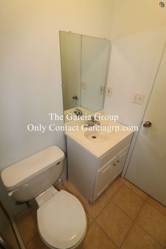 Building Photo - 4505 NE Emerson St