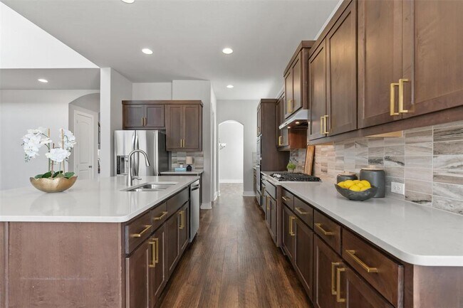 Building Photo - 1105 Legacy Xing