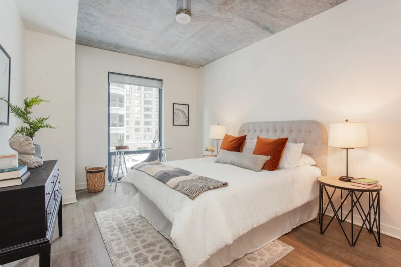 Building Photo - 397 E Ohio St