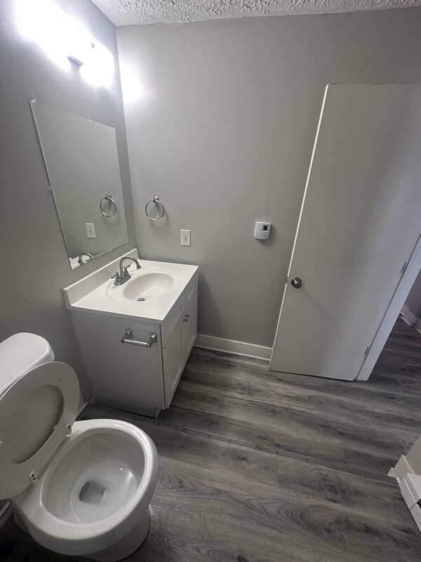 Building Photo - 2071 W 103rd St