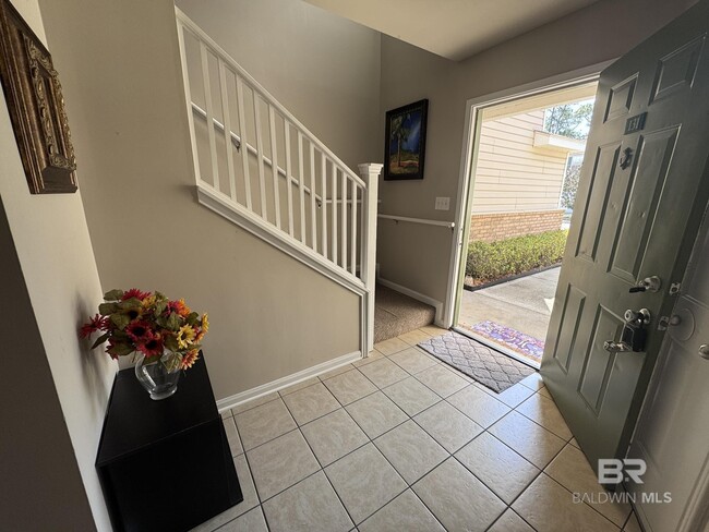 Building Photo - 1517 Regency Rd