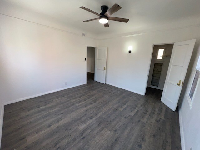 Building Photo - 6090 Saturn St