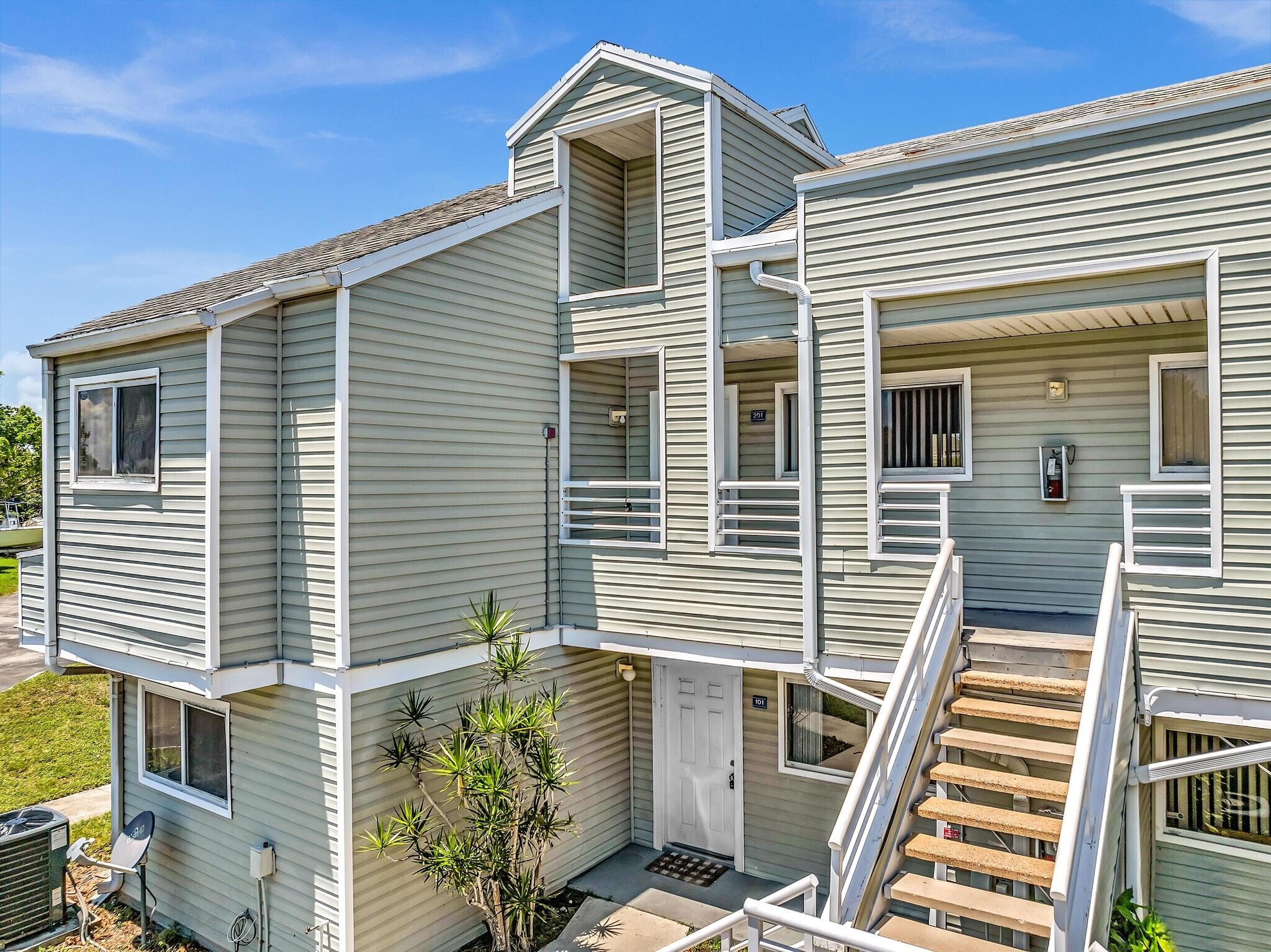 Building Photo - 3417 NW 44th St