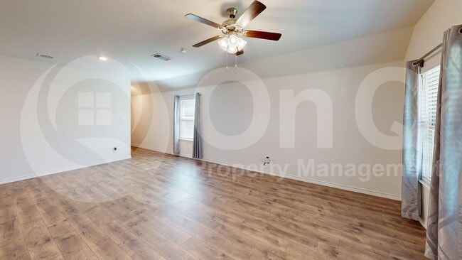 Building Photo - 513 Gunsmoke Trail