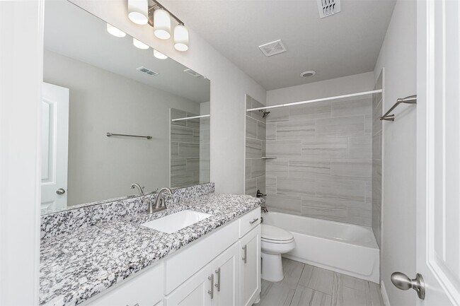 Building Photo - 764 Tallgrass Dr