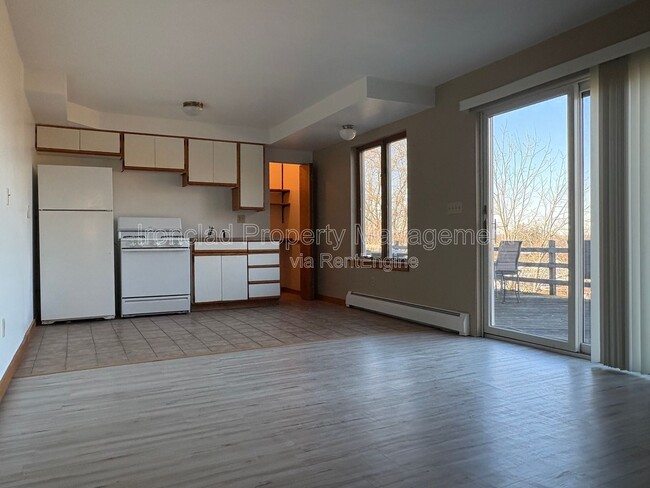 Primary Photo - 278 Chamberlain Rd