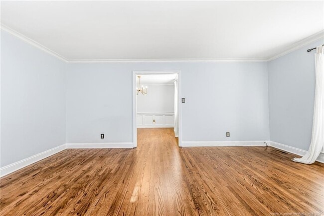 Building Photo - 325 Northview Dr