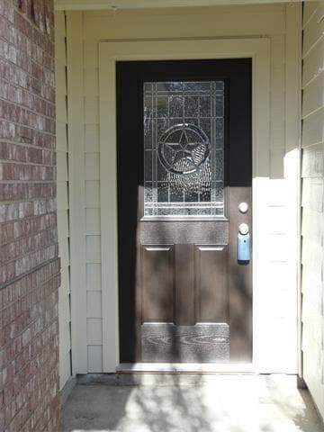 Primary Photo - 12024 Gold Creek Dr E