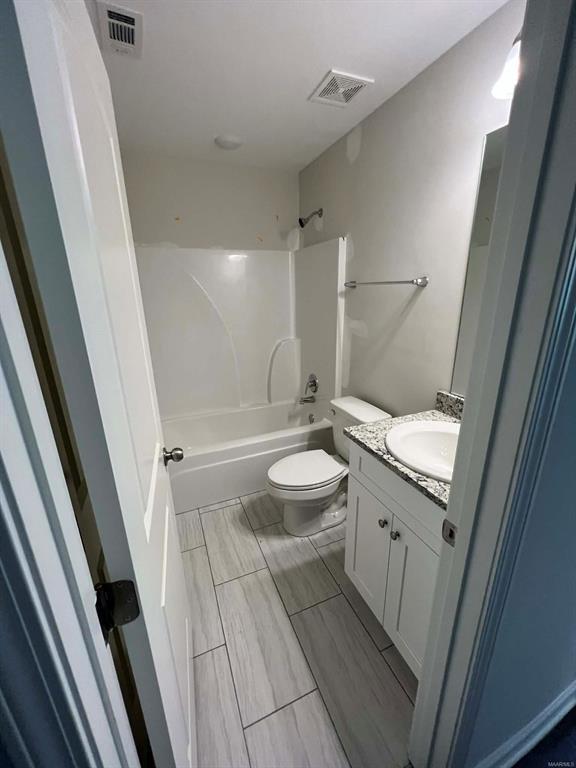 Building Photo - 750 Park Ln