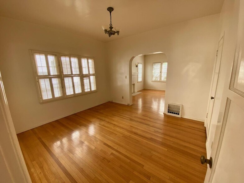 Formal Dining Room Looking to Living Room - 1835 Kelton Ave