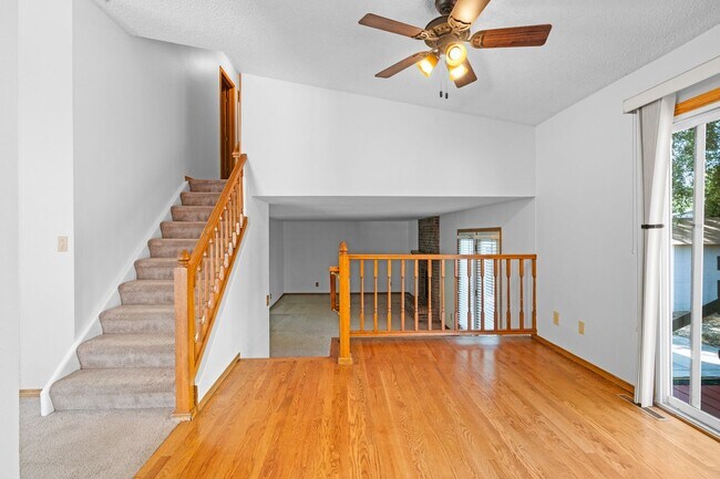 Building Photo - Spacious 4 Bedroom Home in Longmont