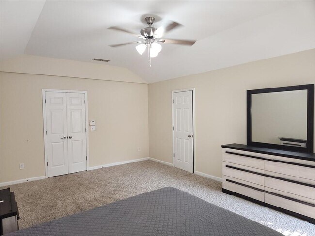 Building Photo - 3306 Sheffield Cir
