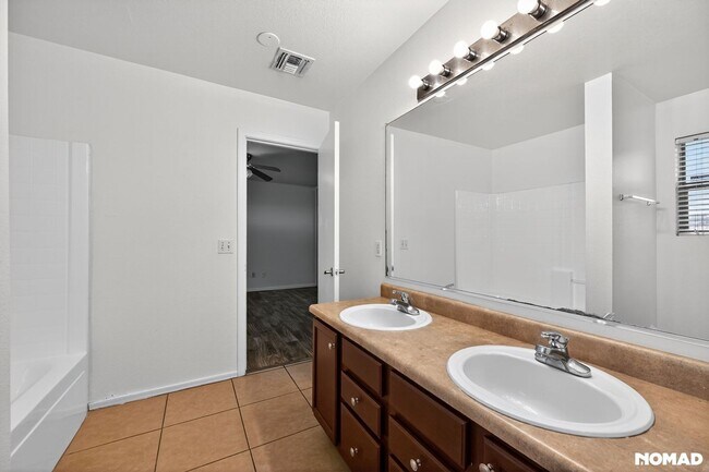 Building Photo - 2230 N 94th Ln